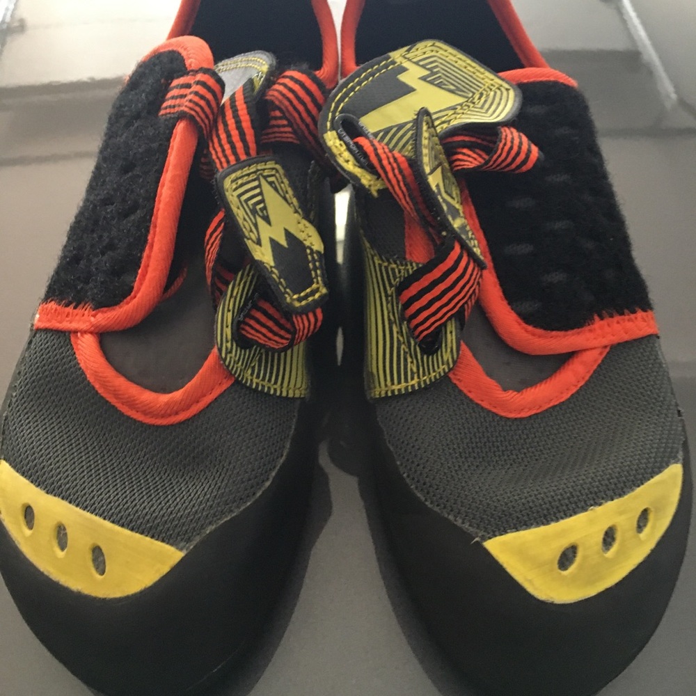 La Sportiva Climbing Shoes 6.5